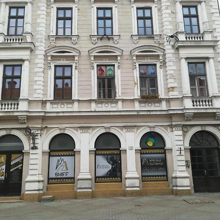 King 38-1 Apartman Apartment Beci Exterior foto